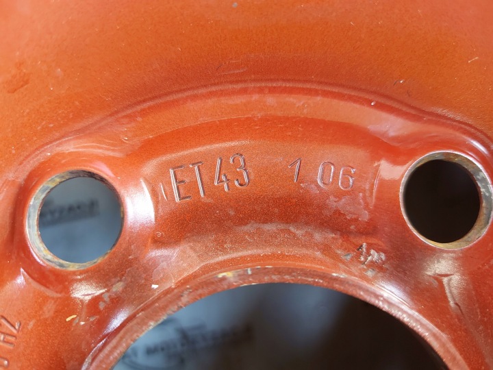 SAAB 9-3 9-5 KOLO RÉGLAGE 115/70/16 92M 5X110 4569661 1010268