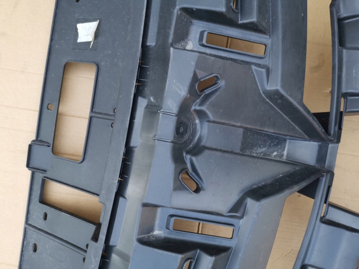 RENAULT SCENIC III CROSS 620367020R RENFORCEMENT SUPÉRIEUR PARE-CHOCS COURROIE AVANT