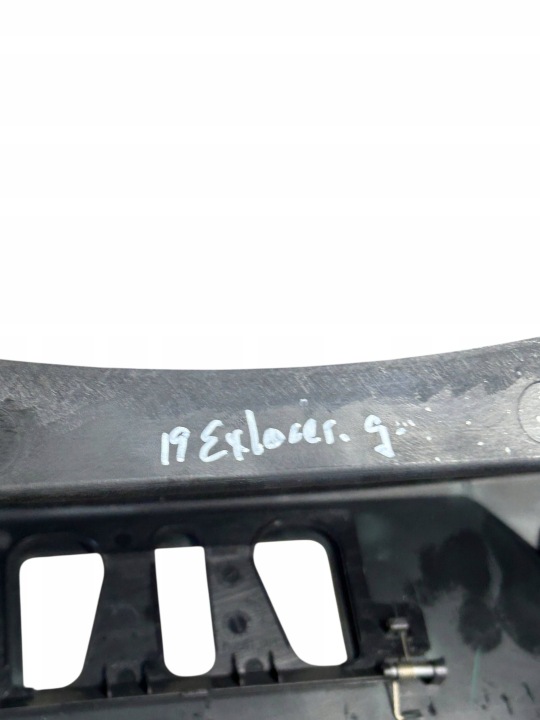 FORD EXPLORER VI 2020 PROTECTION COURROIE COUVERCLES DE COFFRE
