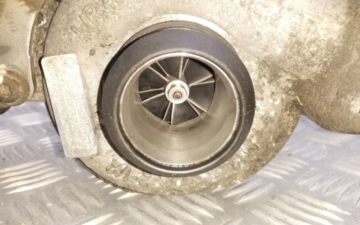 2014 AUDI A6 S6 C7 4G TURBO 03L145701L