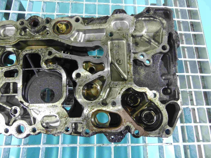 SUPPORT FILTA HUILES AUDI A8 D3 4.0 TDI 057115401N