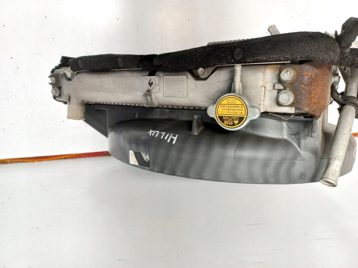 RADIATEUR EAU ÉCHANGEUR AIR-AIR TOYOTA HILUX