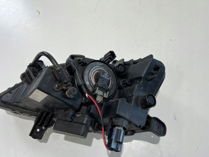 PHARES ANTIBROUILLARD LED FJD DROIT HYUNDAI TUCSON III LIFT