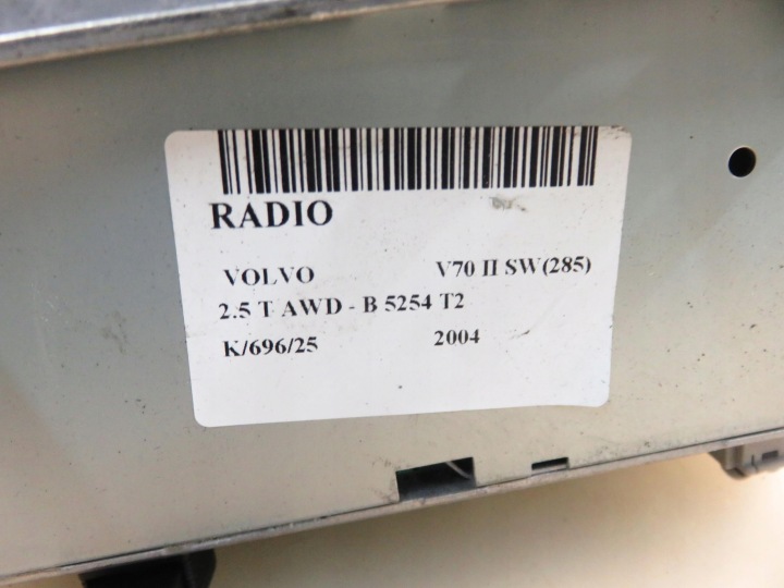 RADIO VOLVO V70 II SW(285) 30657637 30657804