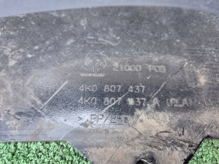 AUDI A6 C8 18- PARE-CHOCS AVANT AVANT 6XPDC S-LINE RONDELLES 10A807221A