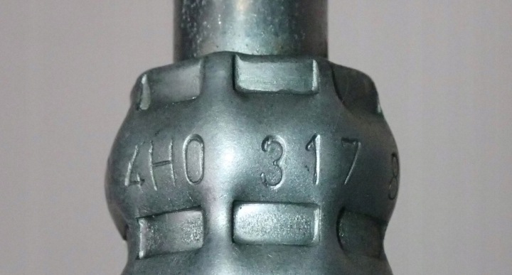 FIL RADIATEUR 4.0 TFSI AUDI A8 D4 4H0317818M