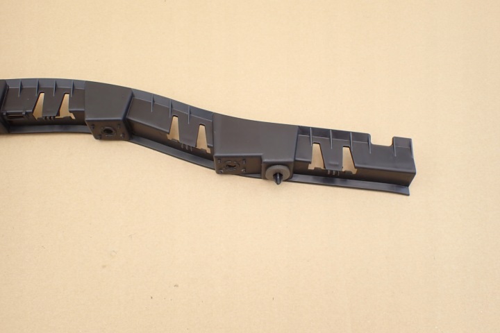 FORD MONDEO MK5 2.0 TDCI GLISSIÈRE PARE-CHOCS ARRIÈRE UNIVERSEL DS73-17B861-S