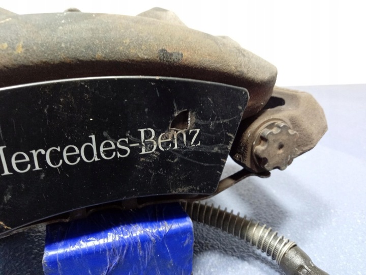 MERCEDES E W212 3.5 CGI ÉTRIER DE FREIN DE FREIN GAUCHE AVANT AVANT COLLIER 322X32