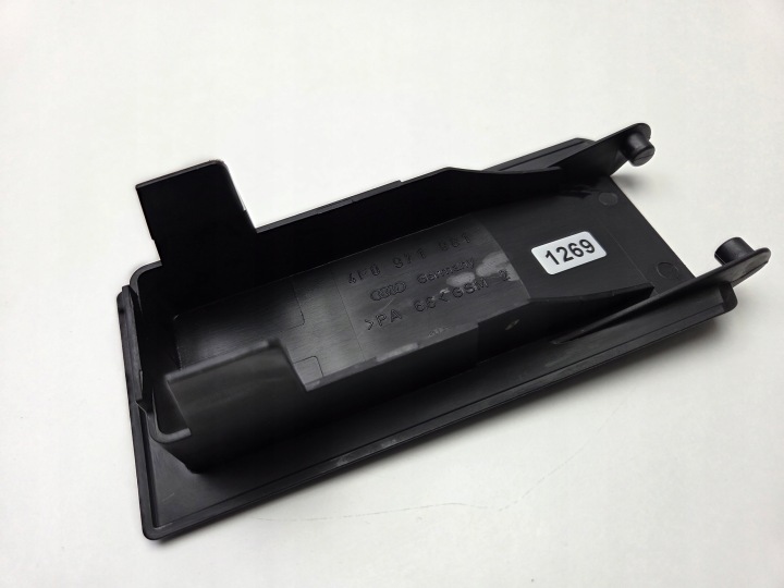AUDI A6 C6 PROTECTION BOUCHON PLANCHERS SOUS FOTELEM 4F0971981