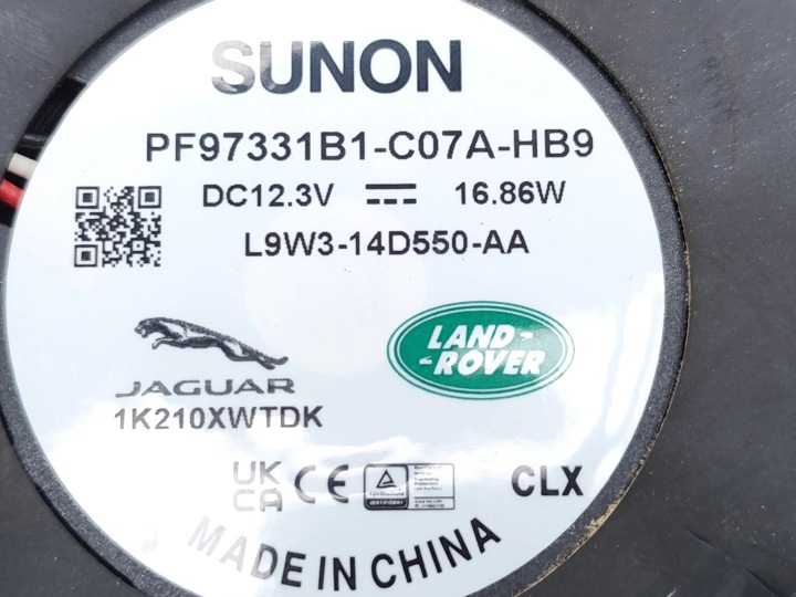 LAND ROVER RANGE ROVER VELAR VENTILATEUR CONDUIT D'AIR VENTILATEUR 2.0 D200 4X4 SUV