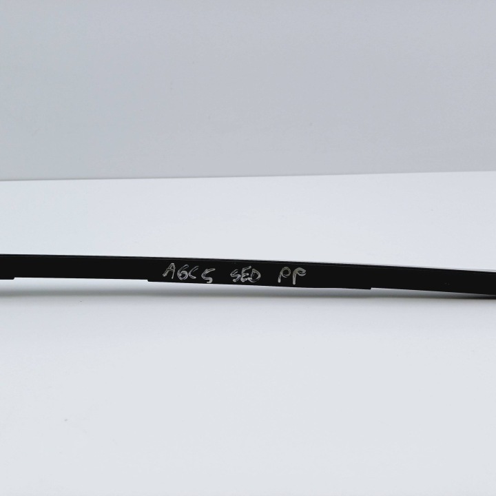 MOULURE PARE-BRISE DROIT AVANT AUDI A6 C5 BERLINE 4B5854328 NR340
