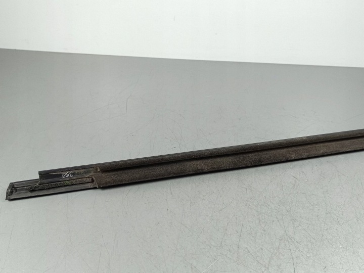 2022 JEEP GRAND CHEROKEE WL MOULURE VITRES PORTES AVANT