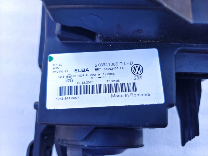 VW CADDY 2K PHARE GAUCHE 2K8941005D