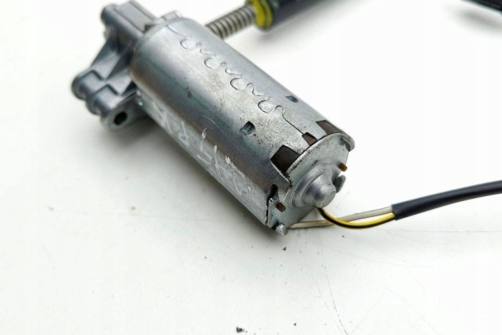 PETIT MOTEUR AVANT GAUCHE SIÈGES MASERATI QUATTROPORTE V 404528 4.3L