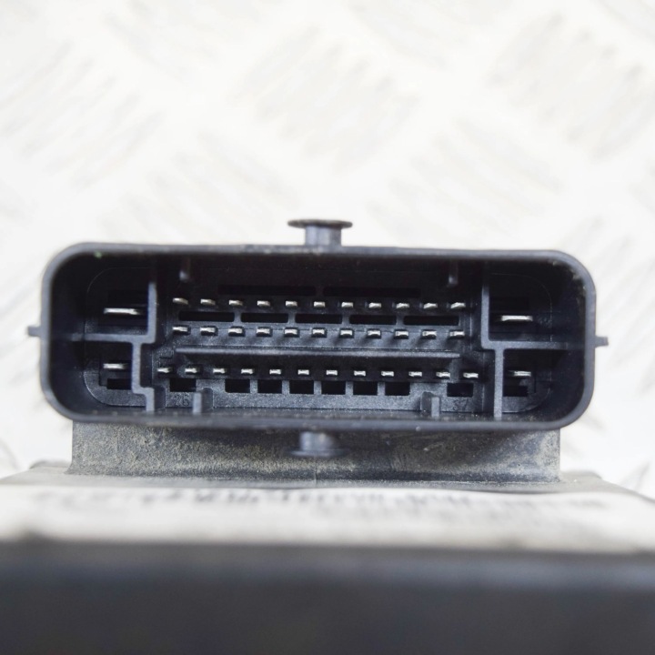 VOLKSWAGEN PASSAT B6 2005 POMPE ABS