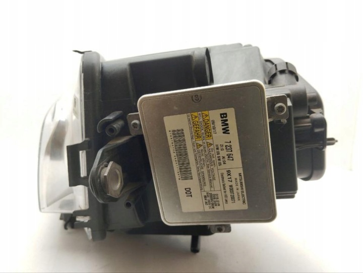 PHARE AVANT ROLLS-ROYCE GHOST 2010 AVEC GAUCHE USA 63117211433