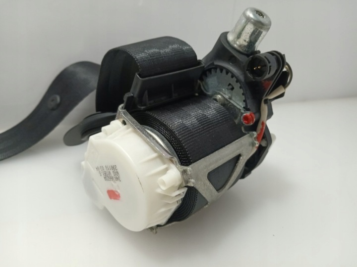VOLKSWAGEN POLO V 5 BERLINE COMPACTE 5D CEINTURE DE SÉCURITÉ DROIT AVANT SUPER ÉTAT