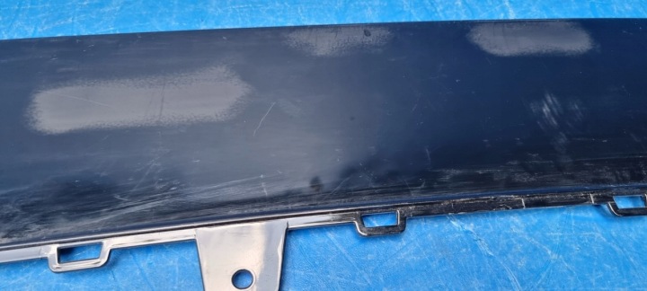 SPLITTER DOUBLURE PARE-CHOCS AVANT AVANT AUDI RS6 RS7 C8 4K8807717