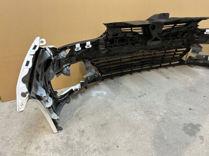 PARE-CHOCS AVANT RENAULT MEGANE III LIFT 13- 620223660R