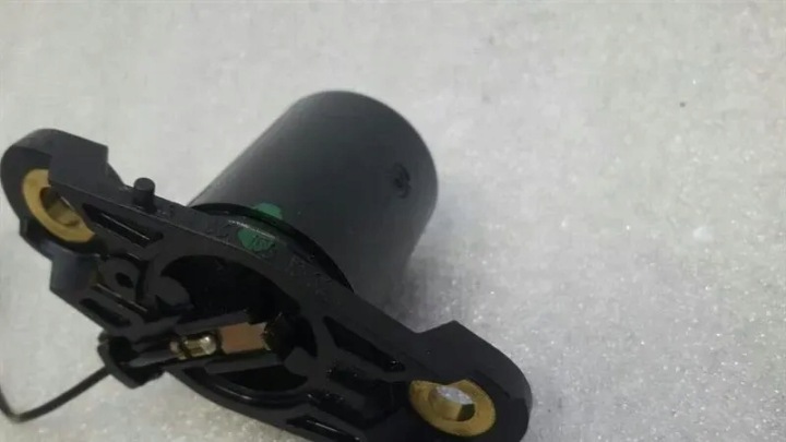 MERCEDES S-CLASS W221 OIL LEVEL CAPTEUR A0011531332 OIL LEVEL CAPTEUR OM642…