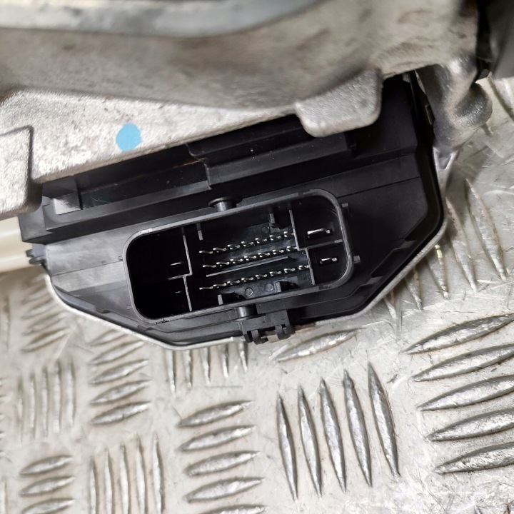 AUDI Q4 SPORTBACK E-TRON 2023 SUPPORT FREINS