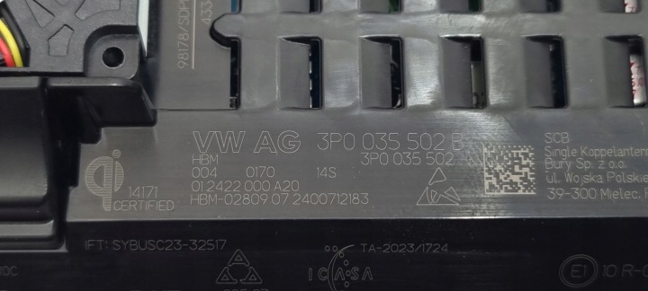 CHARGEUR TÉLÉPHONE INDUKCYJNA AUDI VW SKODA 3P0035502B