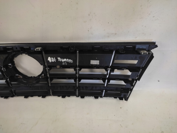 VW TOUAREG III 760 GRILLE CALANDRE RADIATEUR AVANT 2018- 2019-