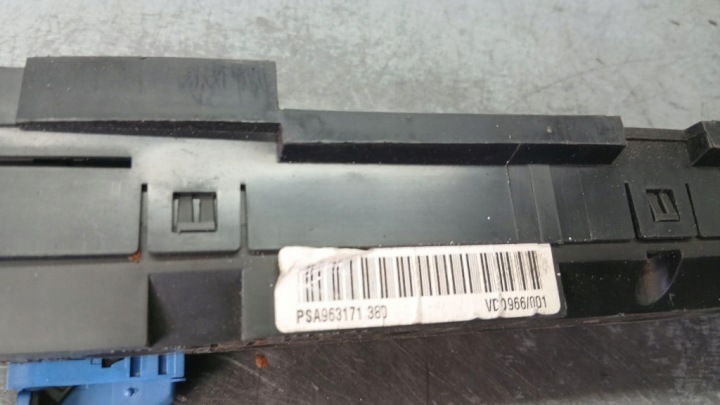 COMPTEUR CITROEN XSARA PICASSO I 2.0HDI 99-04R 963171380