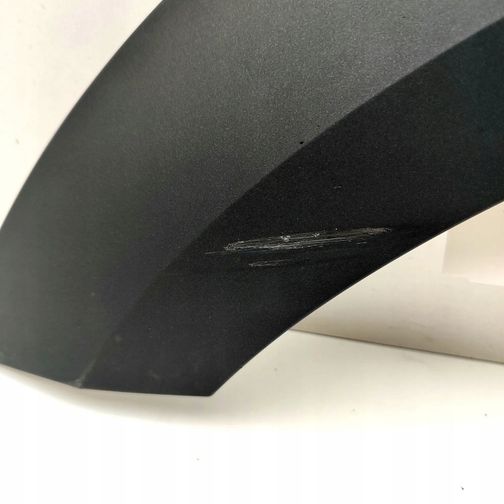 AUDI OE 8W9853818 MOULURE GARDE-BOUE