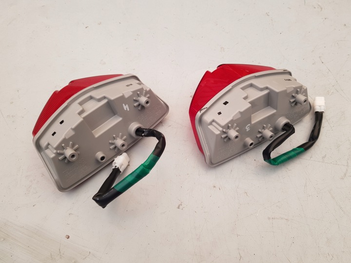 PHARE ARRIÈRE ARRIÈRE SUZUKI SV 650 N X 16-23 2016-2023 PROJECTEUR LANTERNE SV650