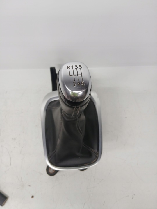 RENAULT MEGANE IV POMMEAU DE VITESSE CHANGEMENTS VITESSE MÉCANISME DE CHANGEMENT DE VITESSES CARTER 341042886R