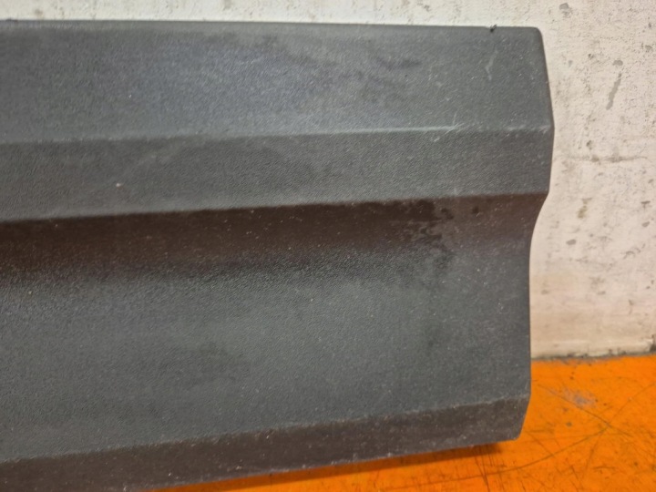 VOLVO XC40 17- MOULURE PORTES ARRIÈRE DROITE ARRIÈRE 31448319