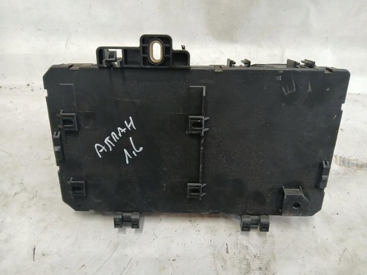 MODULE REC BOÎTE FUSIBLES COFFRE ASTRA H GTC 1.9CDTI 5DK00866931