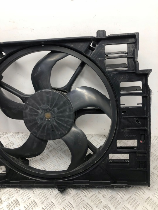 2005 VENTILATEUR RADIATEUR BMW 5 E60 E61 L8436001