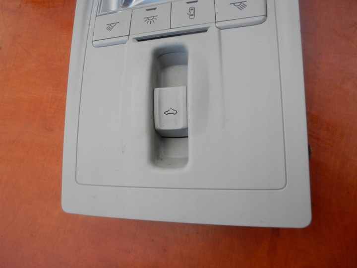 AMPOULE PLAFONNIERS AUDI A3 8V