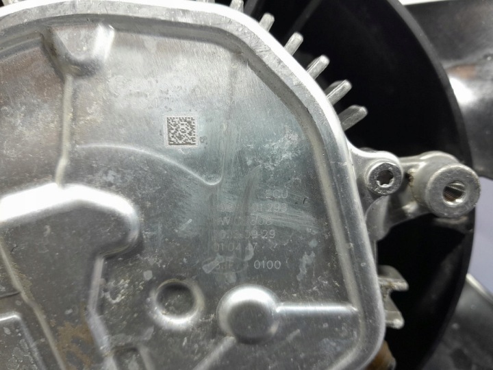 NISSAN QASHQAI III J12 1.3B 140 KM VENTILATEUR VENTILATEUR RADIATEUR 1038601293