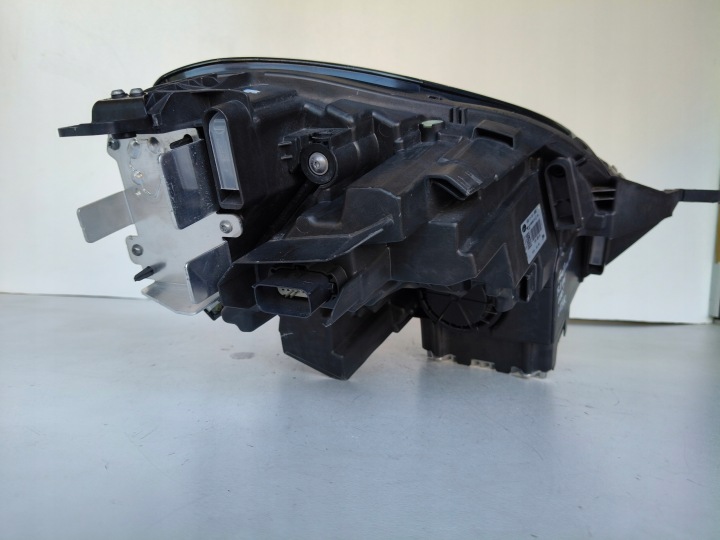 PHARE GAUCHE PROJECTEUR FORD PUMA 23- LIFT COMPLET LED