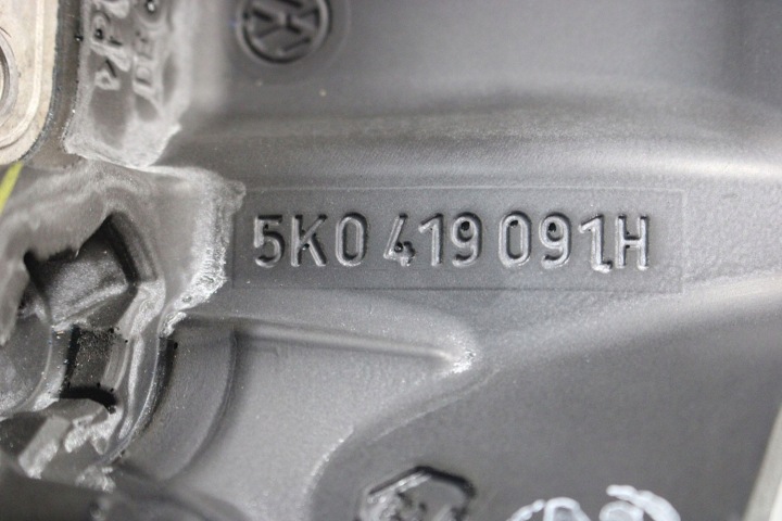 VW GOLF 6 VI VOLANT 5K0419091H 5K0 419 091 H 5K 5K0419091BT 81U NOIR