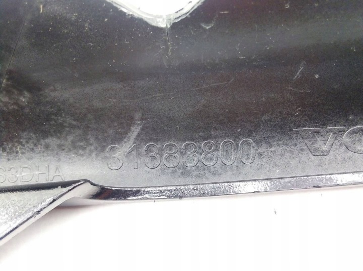VOLVO XC90 2020 31383800 MOULURE PARE-CHOCS AVANT AVANT CÔTÉ GAUCHE