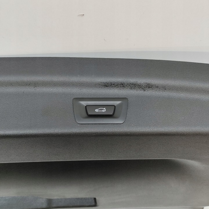 BMW IX1 2024 BRODERIE GARNITURE ARRIÈRE COUVERCLES DE COFFRE COUVERCLES DE COFFRE