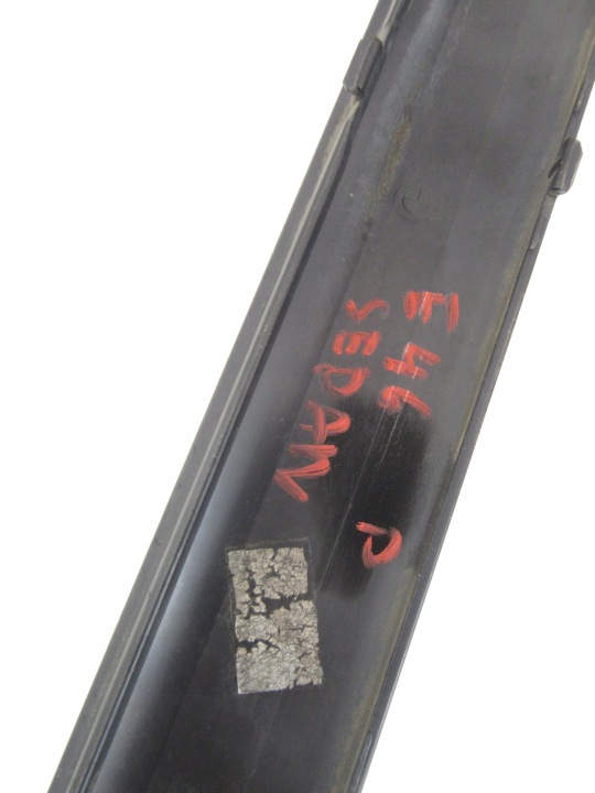 MOULURE PARE-CHOCS DROIT ARRIÈRE BMW E46 BERLINE