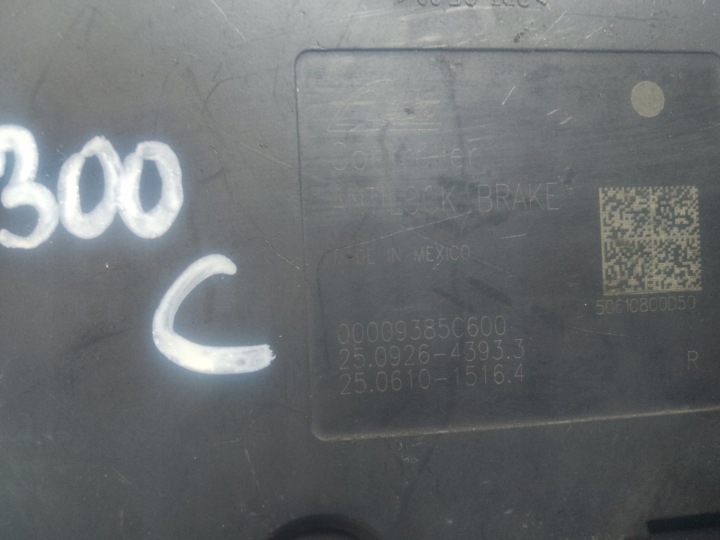 CHRYSLER 300C 04-10 POMPE ABS 00009385C600