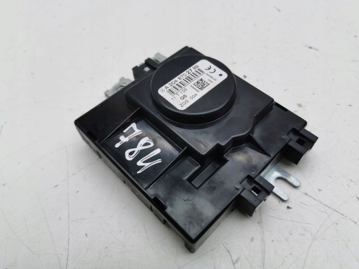 MERCEDES-BENZ C W204 AMPLIFICATEUR D'ANTENNE 2011 A2048702789