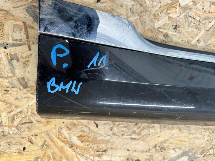 BMW 7 G70 G11 MOULURE SEUIL DROITE 9464150 POUCES EN BON ÉTAT
