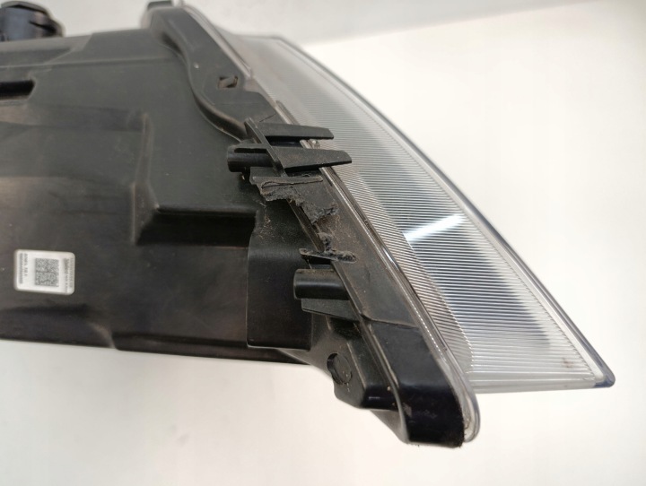 SEAT LEON III PROJECTEUR PHARE AVANT GAUCHE COMPLET LED 5F1941007B