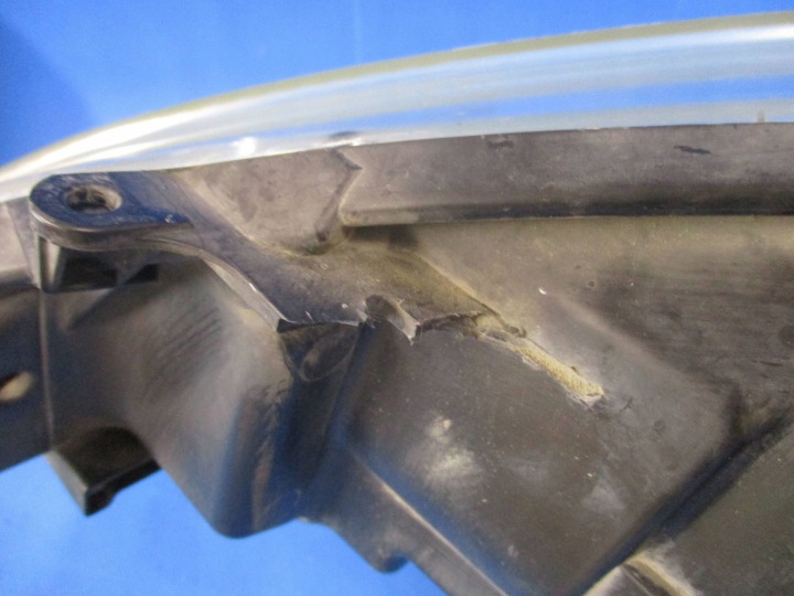 PHARE AVANT AVANT DROITE FORD FIESTA MK7 LENTILLE 8A61-13W029-CE EUROPE