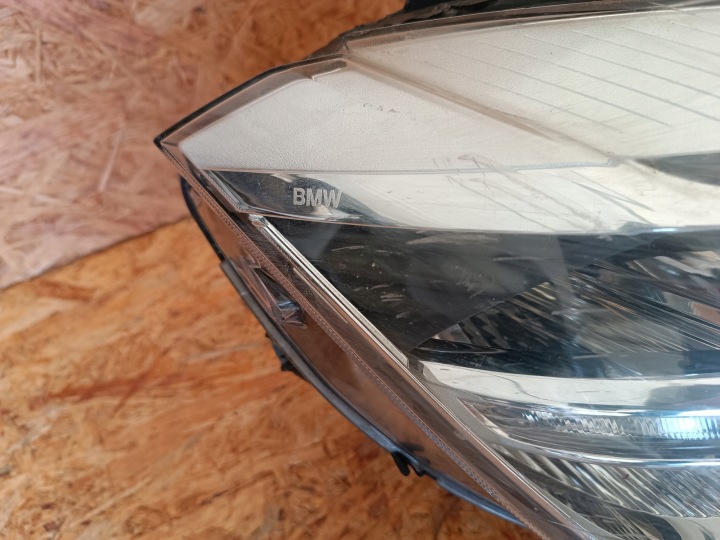 PHARE DROIT AVANT EUROPE 7290252 BMW X1 E84 2012- 90018097 XÉNON