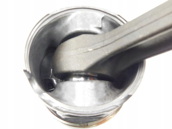 PISTON BIELLE 3.0 HPI EURO4 06-11R IVECO DAILY IV 35C 35S FIAT DUCATO III