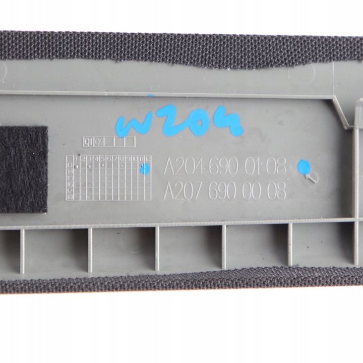 MERCEDES W204 MOULURE PROTECTION PLAFONNIERS A2046900108