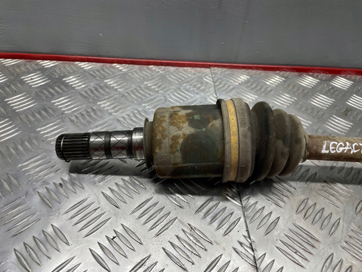 DEMI-ARBRE AVANT DROITE SUBARU LEGACY IV 2,0B